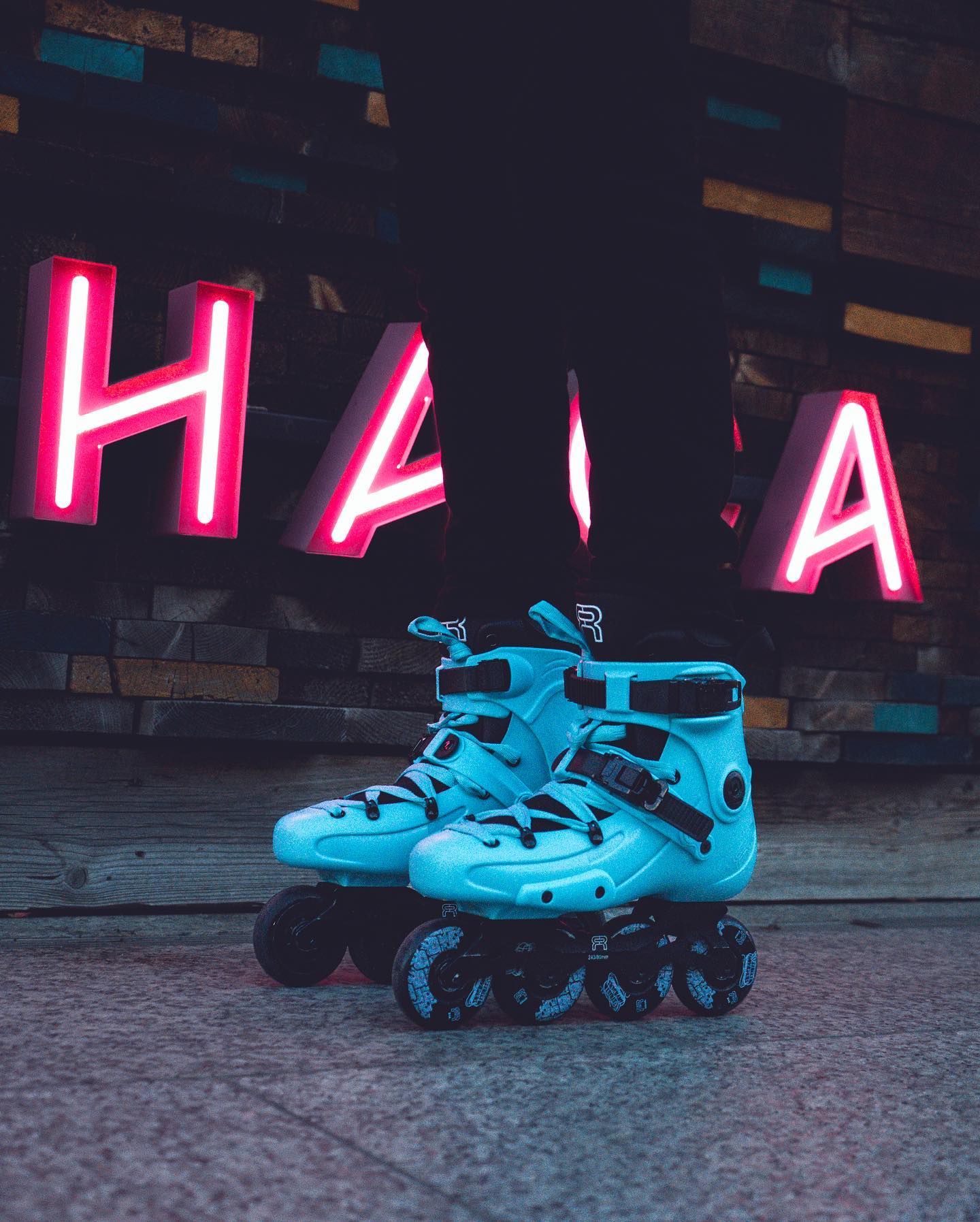FR SKATES FR1 80 LIGHT BLUE