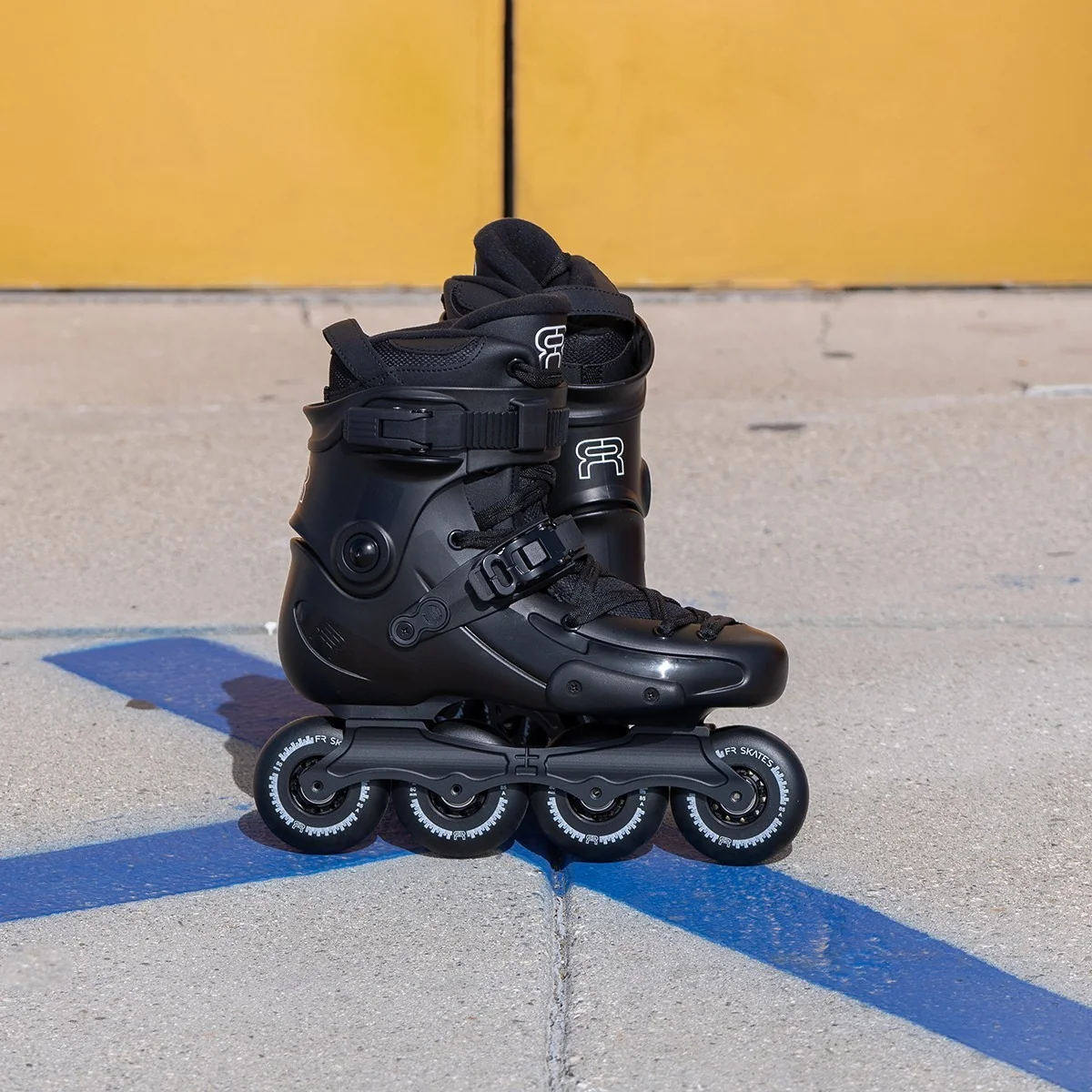 ufr-80-black