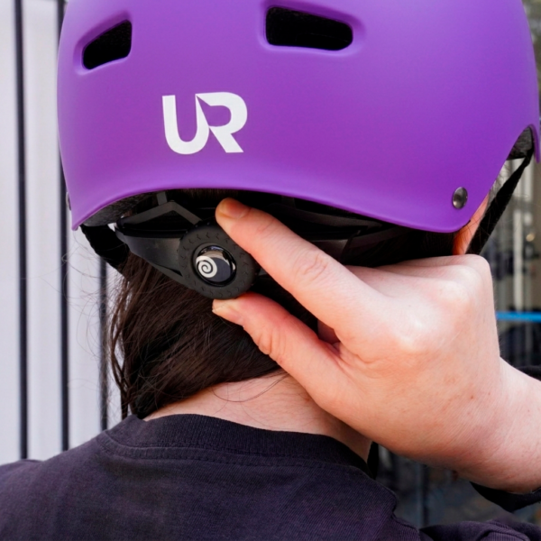 Casco United Roller Morado